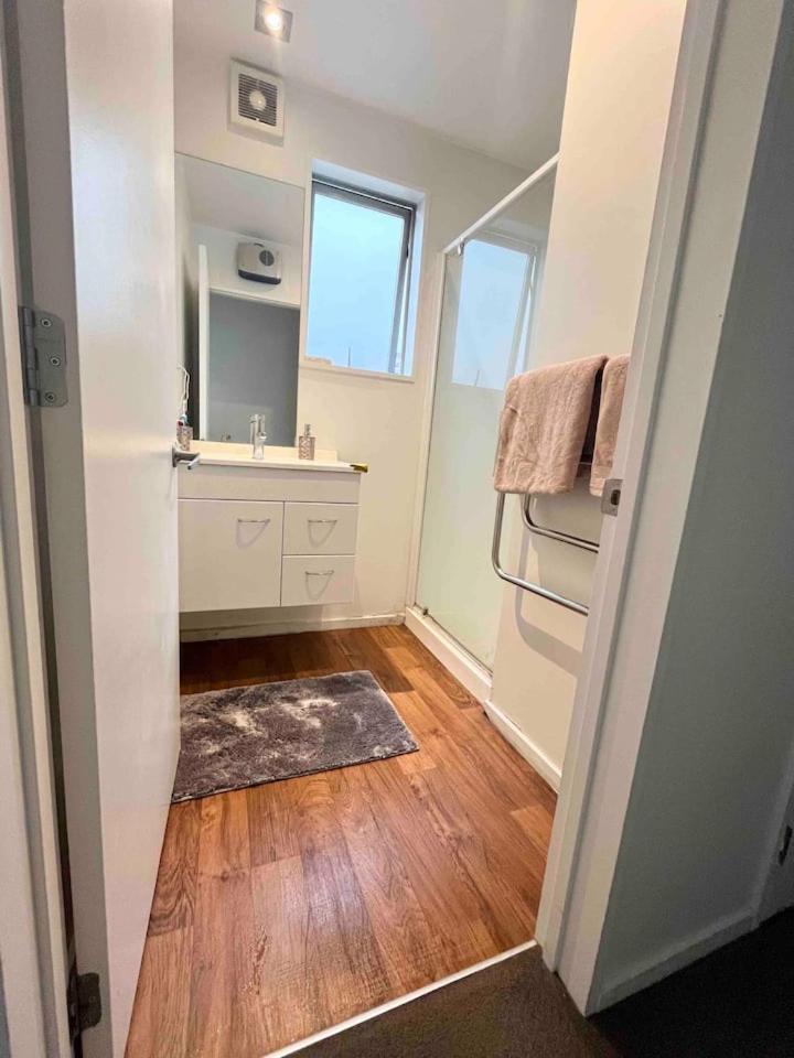 City Fringe Private Room - Your Urban Escape! Christchurch Extérieur photo
